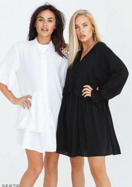 Летящее черное платье oversize